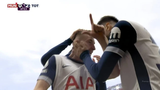 TRỰC TIẾP bóng đá MU vs Tottenham (0-2, hiệp 2): Kulusevski nhân đôi cách biệt - Ảnh 3.