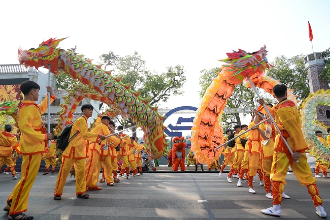 Hàng ngàn người tham gia tổng duyệt "Ngày hội Văn hóa vì Hòa bình" - Ảnh 13.