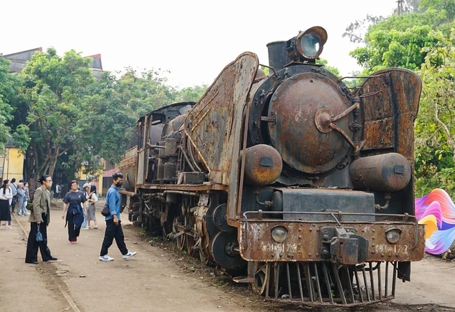 Lễ trao giải "Bùi Xuân Phái - Vì tình yêu Hà Nội" lần  17 - 2024: Để Hà Nội thêm đẹp và đáng sống… - Ảnh 3.