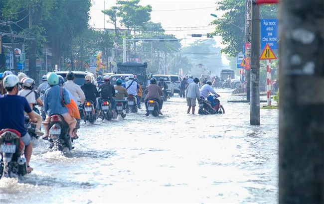 Thời tiết ngày 6/10: Tây Nguyên và Nam Bộ cục bộ có nơi mưa to - Ảnh 1.