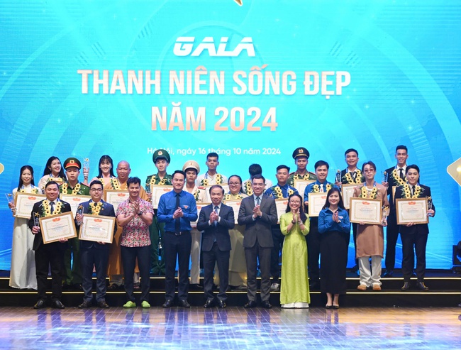 Thanh niên sống đẹp 2024: Tiến Linh lọt danh sách 20 gương thanh niên tiêu biểu trên các lĩnh vực được vinh danh - Ảnh 1.